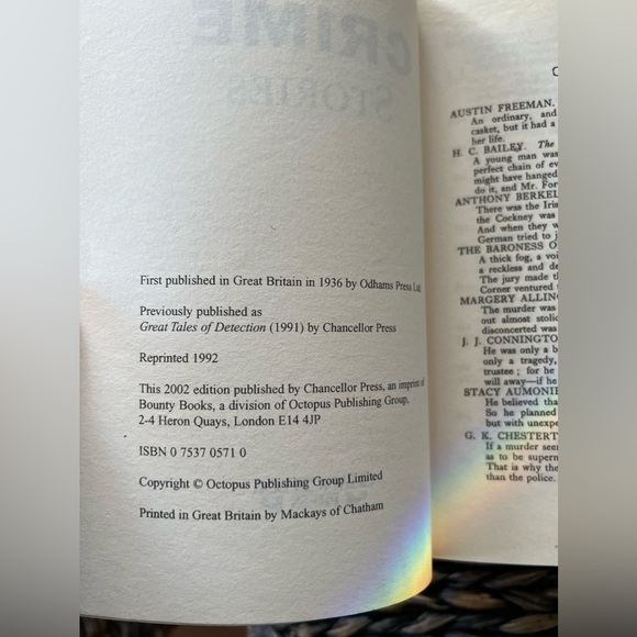 2 Book Bundle - Picture 3 of 11